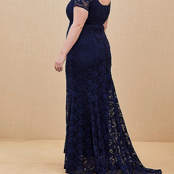 Torrid gown - Picture 4 of 6